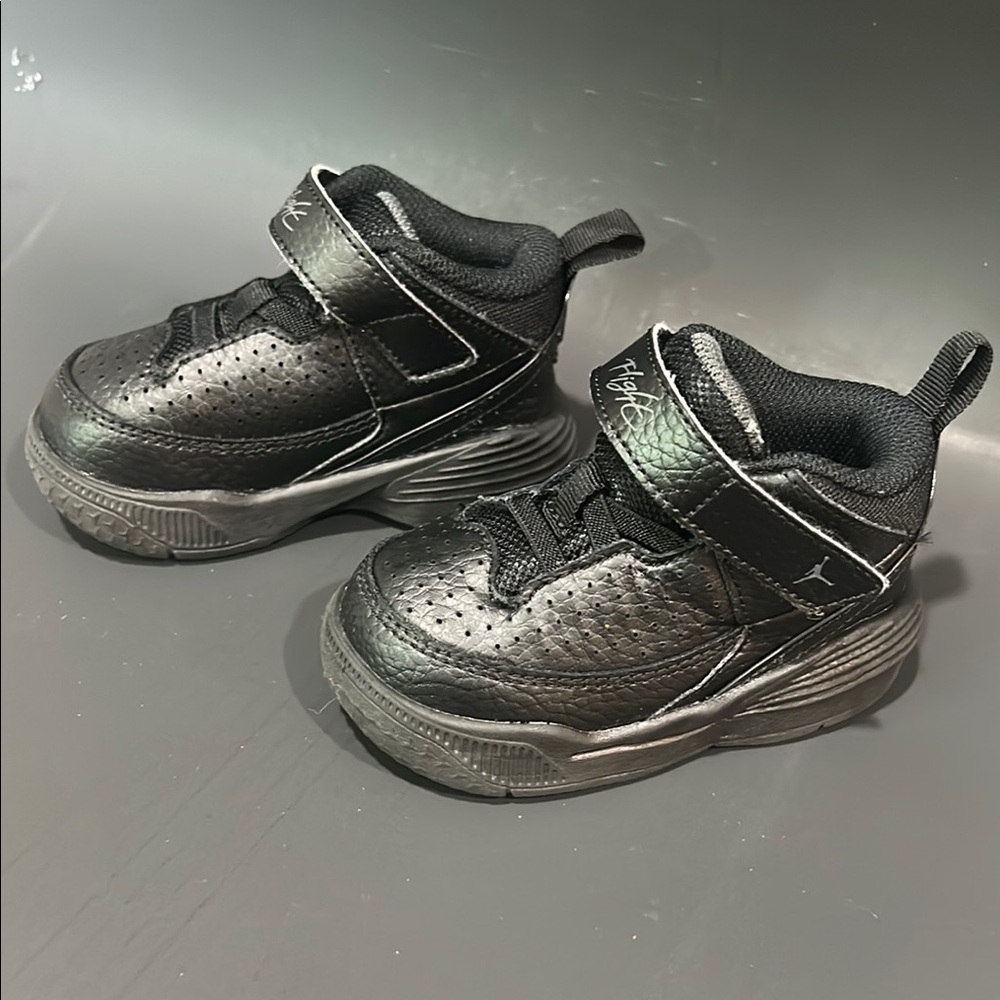 Jordan Kids Black Sneakers